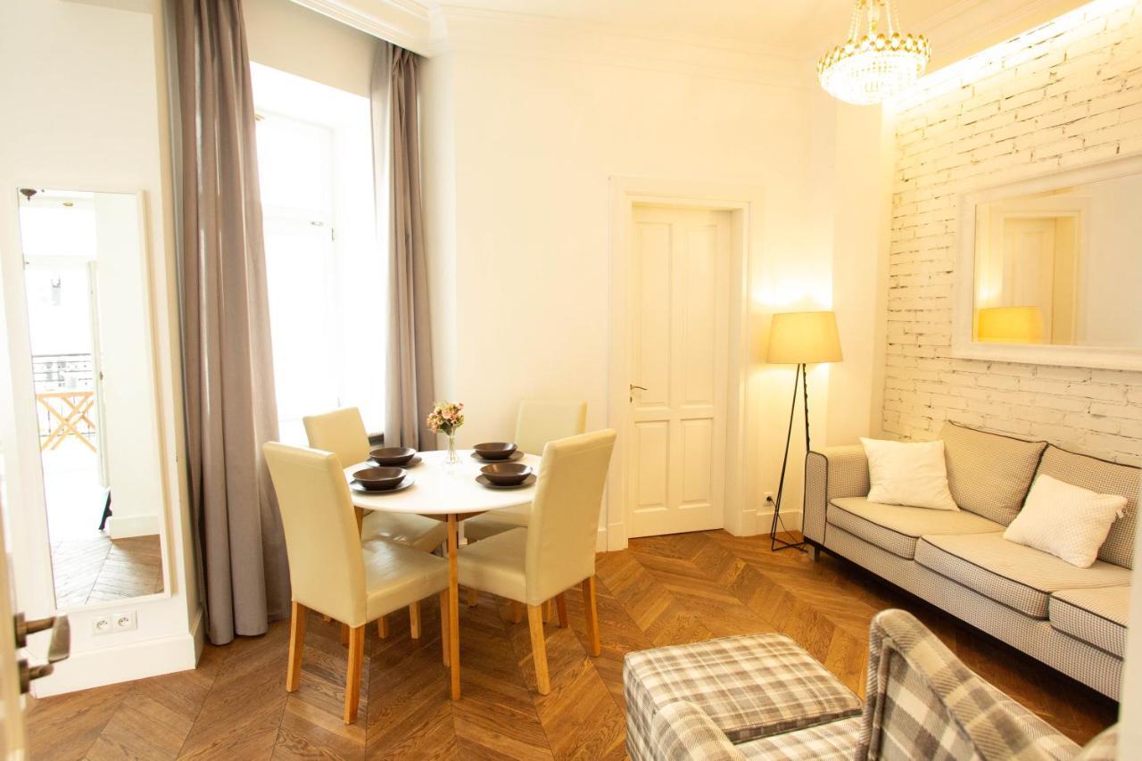 City Center - Golden Apartments - Dobr11A 바르샤바 외부 사진